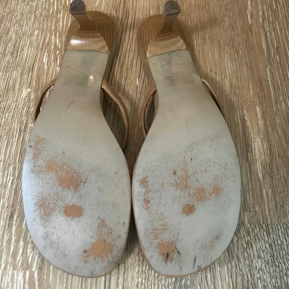 Steve Madden Y2K Gumdrop Leather Thong Kitten Heel Sandals Tan 10B Retro 90s VTG